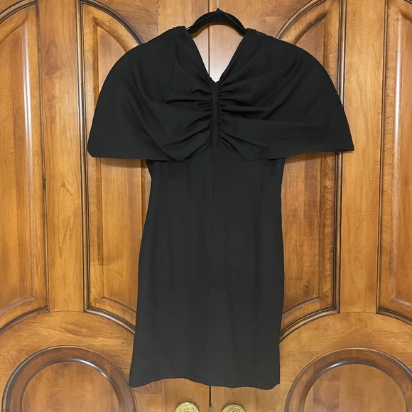 Jacquemus Black Ruffle Dress - Only Worn Once - Picture 3 of 6